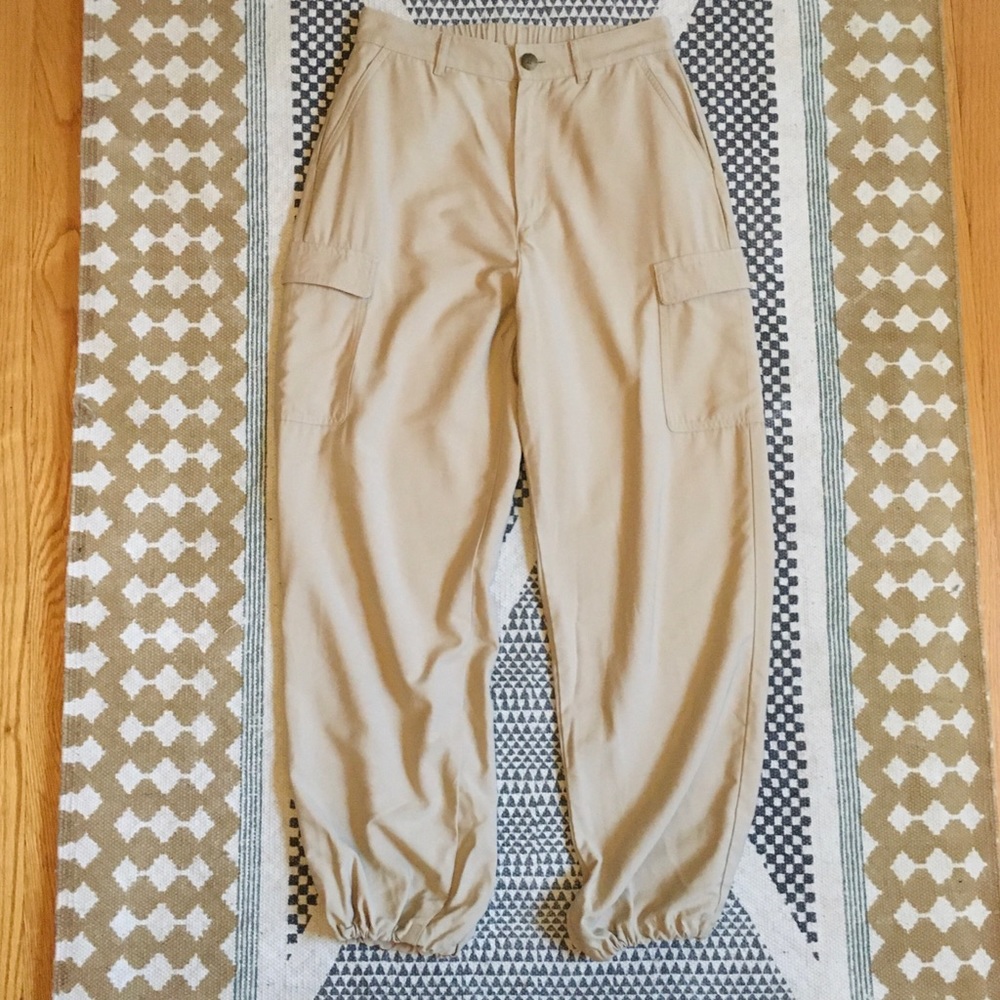 Uniqlo comfy cargo pants